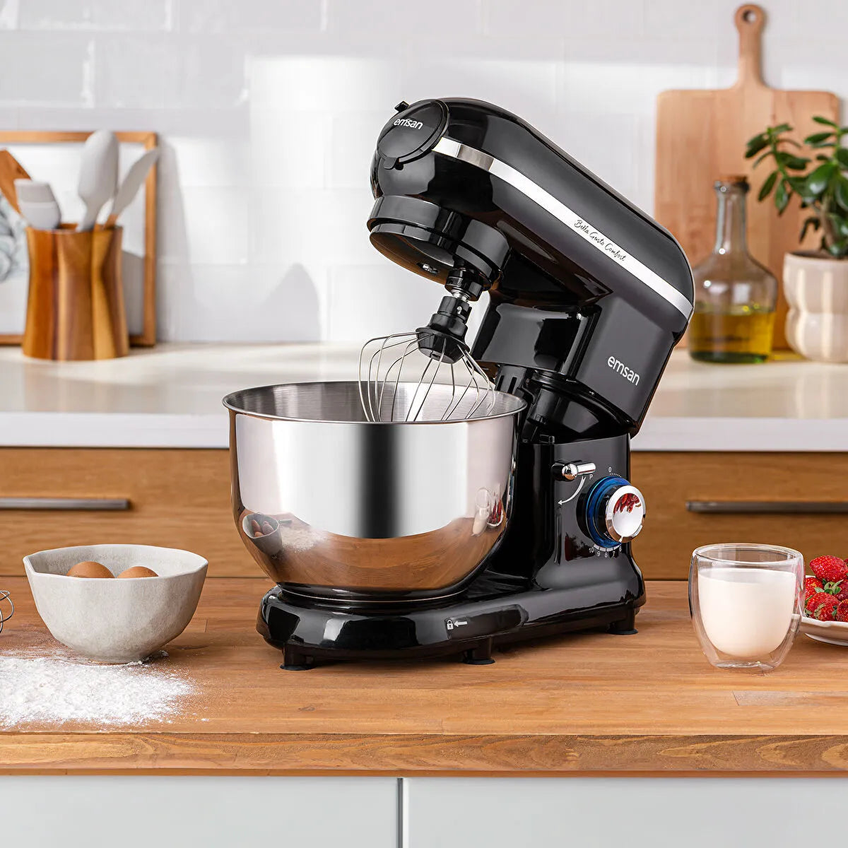 Emsan Bella Gusto Comfort Kıyma Çekme Aparatlı Hamur Yoğurma Makinesi Siyah 1300W 5,5L
